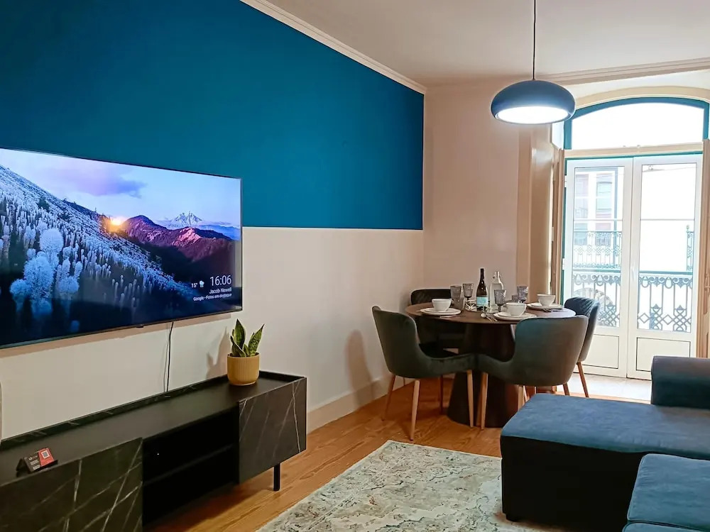 S o Bento Tramview Residence