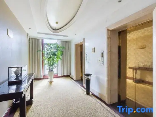 Ruifeng International Hotel