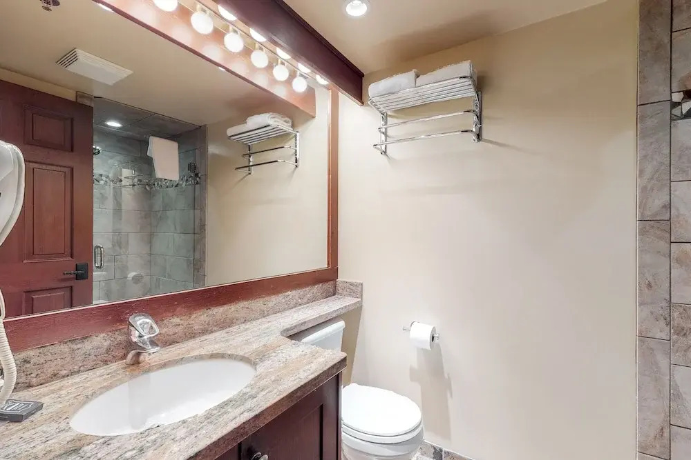 Greystone Lodge by Acer Vacations