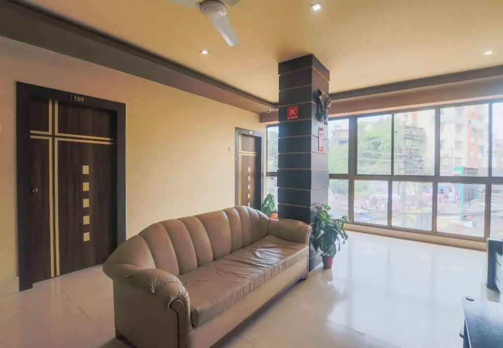 OYO 22098 Hotel Aryan Grand