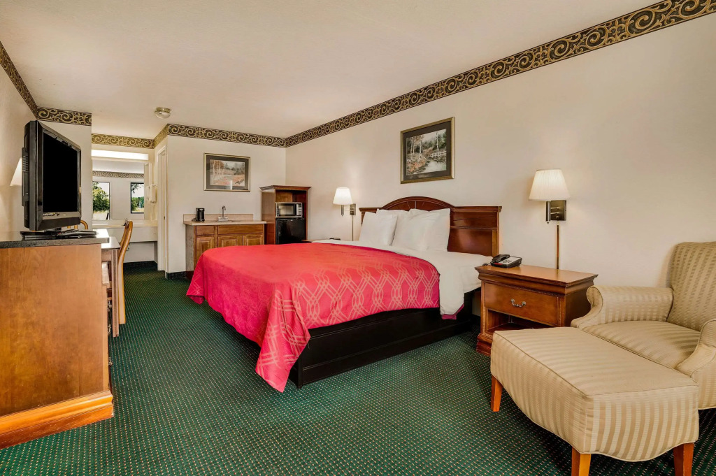 Rodeway Inn Sandersville