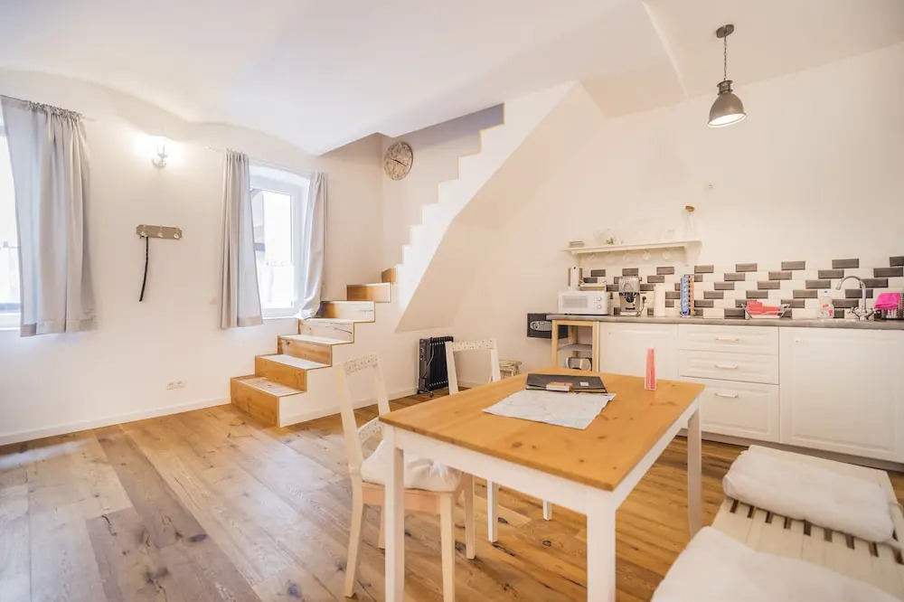 Vienna Vintage Apartment