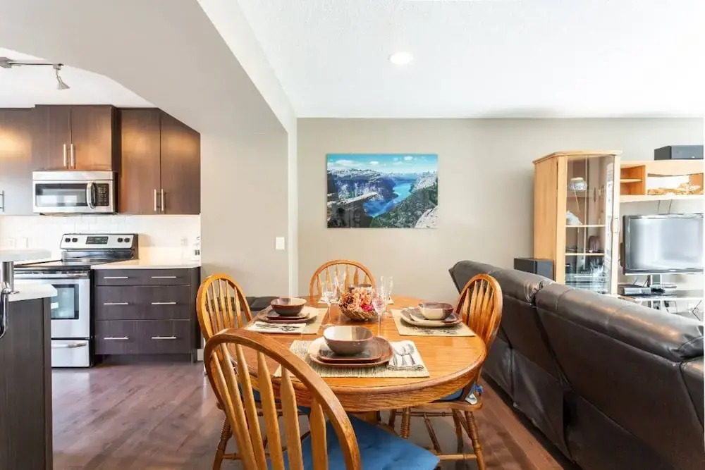Ensuite Bed/bath/pet Friendly, Cleaning Fee
