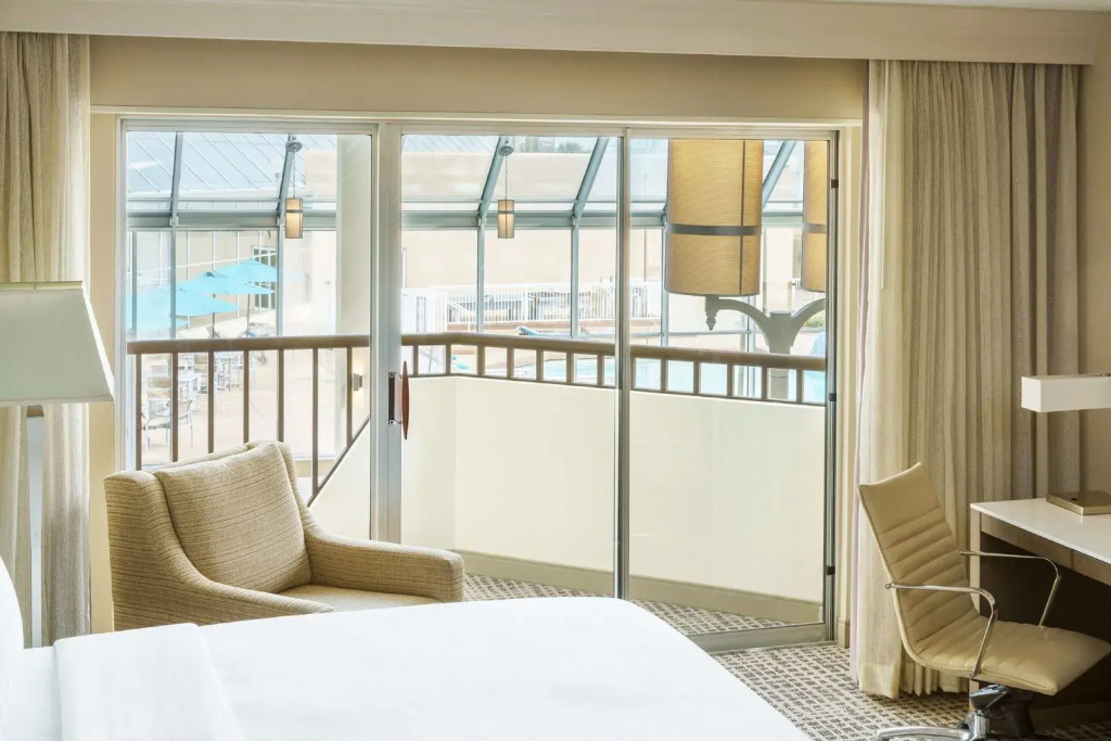 DoubleTree by Hilton Orlando Airport Hotel