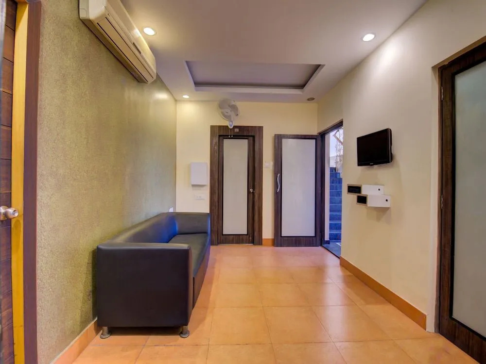 OYO Rooms Salt Lake Sector 3 City Centre 1