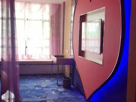 Bolaiya International Hotel (Foshan West Station Branch)