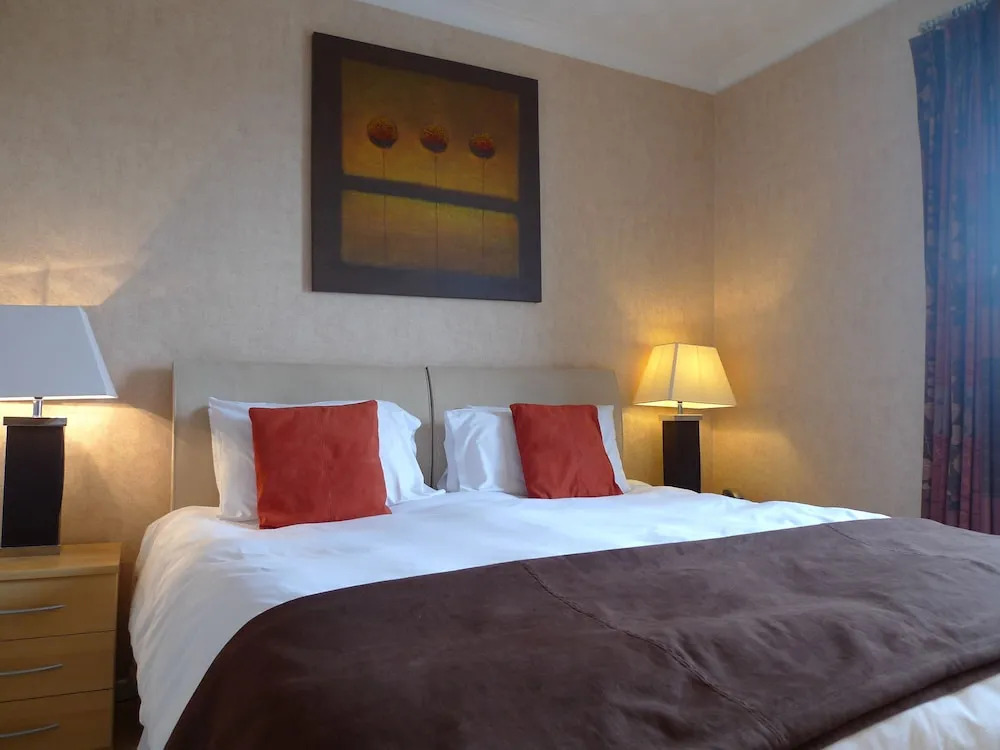 Ashburnham Hotel