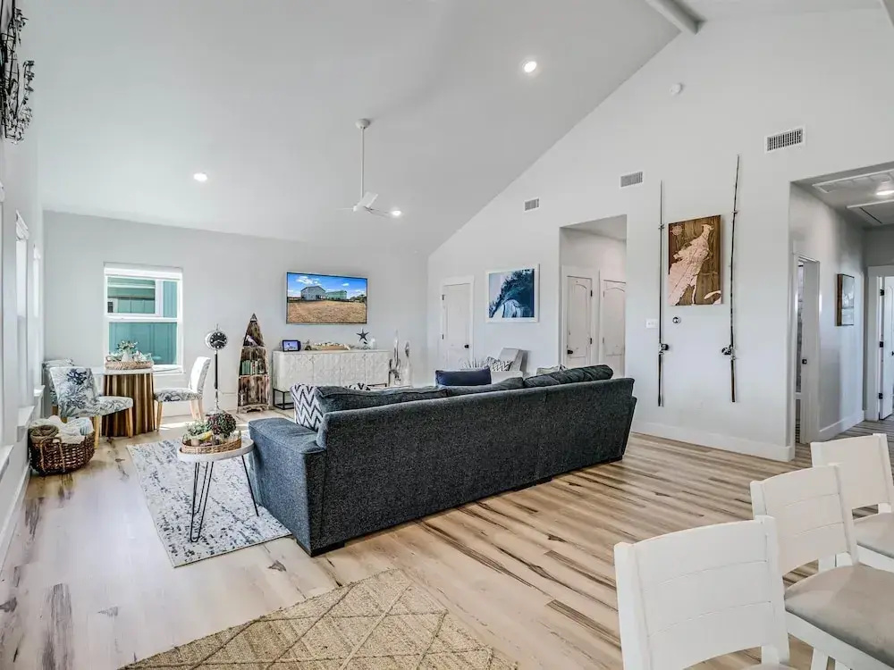 Cove Harbor Beach House
