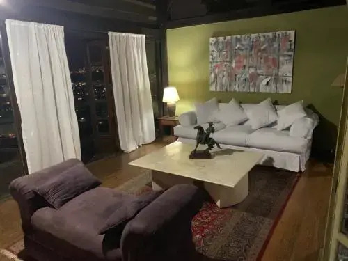 Linda Casa No Itanhangá