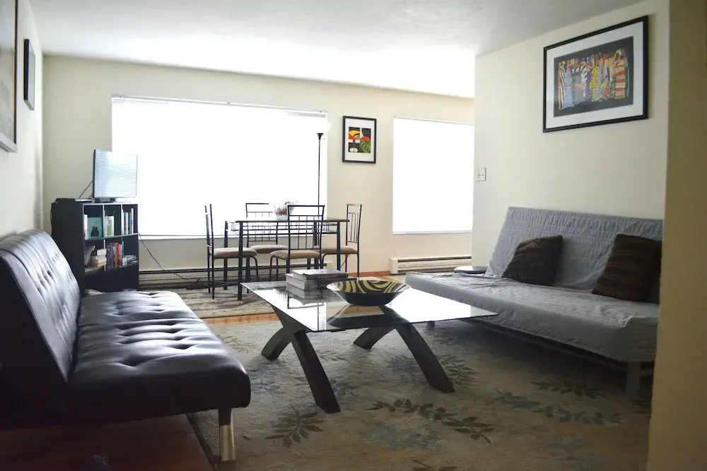 Sunny Westlake Suites by Metro