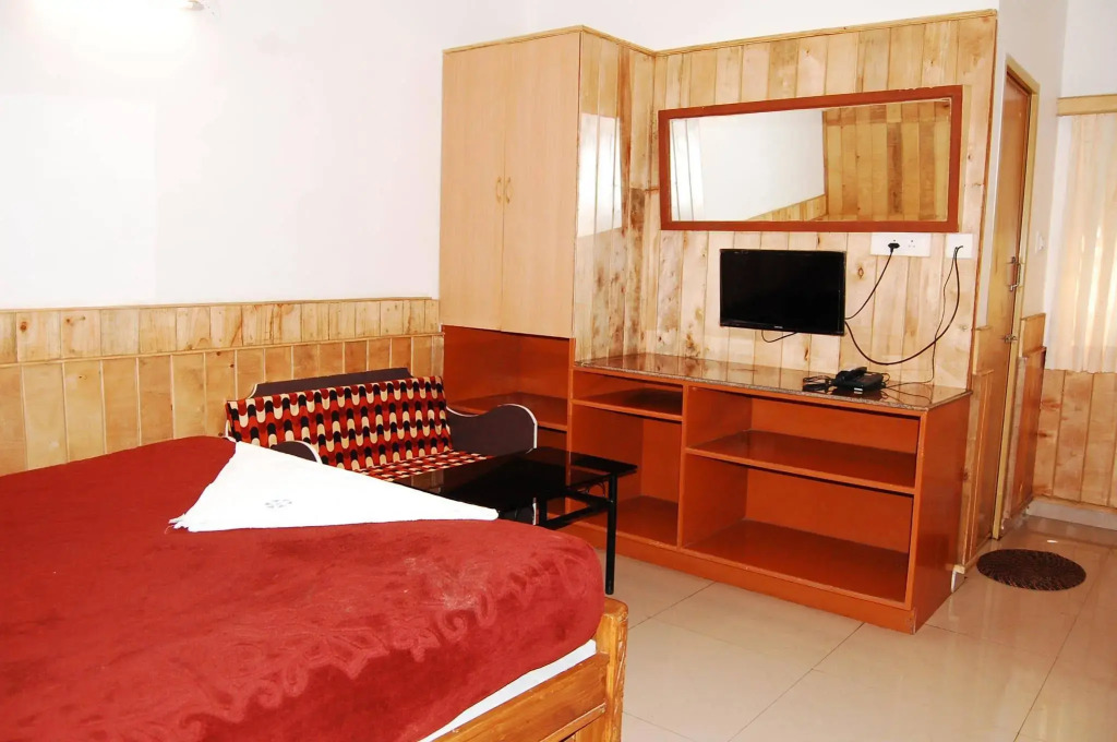 Town Country Guest House