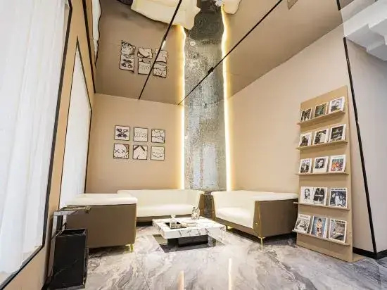 Junya Hotel (Hengshan Station Branch)