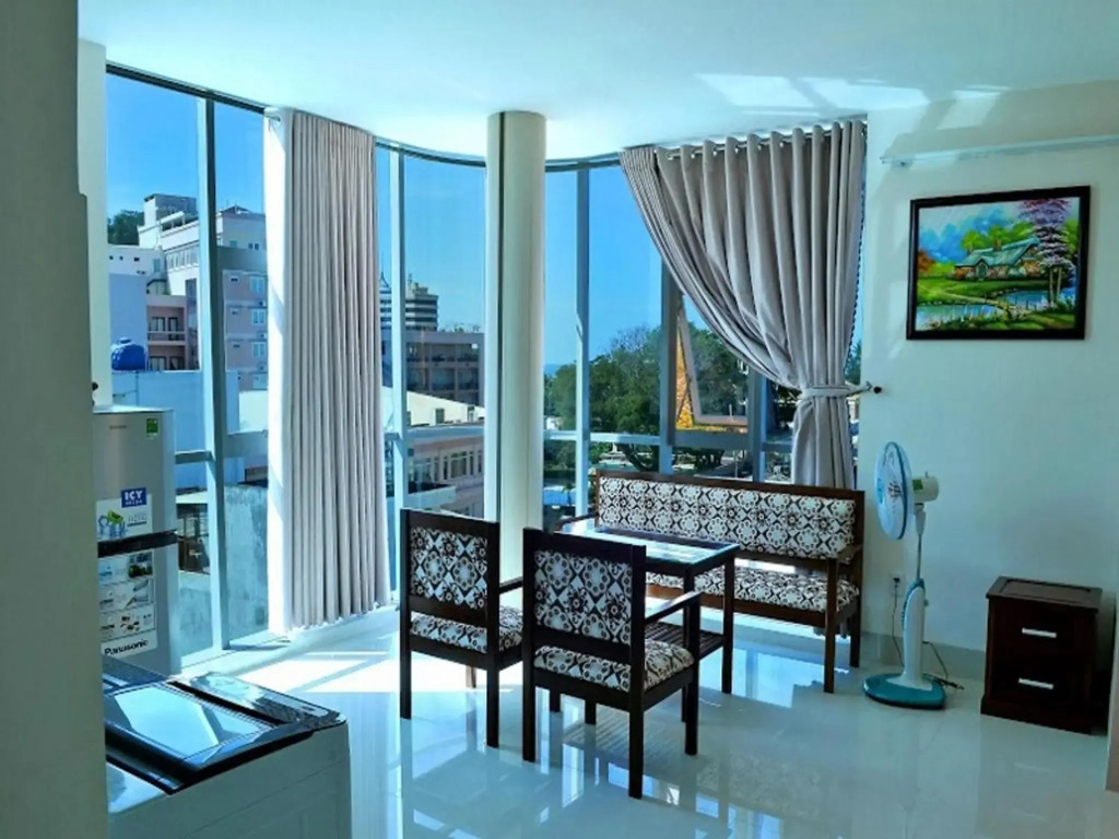 Lotus Apartment Hotel