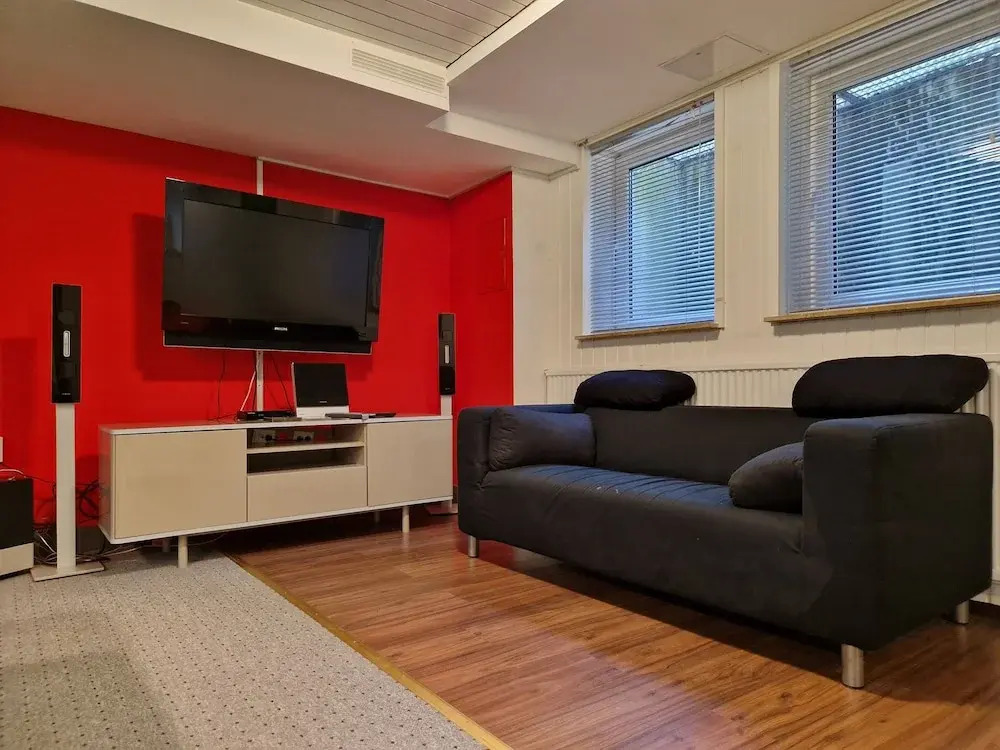 WG-Hostel