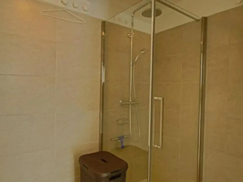 Appartement Ajaccio, 1 pièce, 2 personnes - FR-1-61-520
