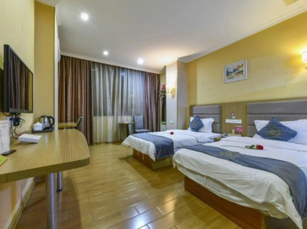Dongguan Moon Island Boutique Hotel