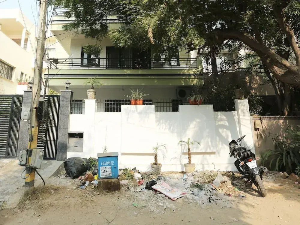 OYO 27674 Dhairya Residency
