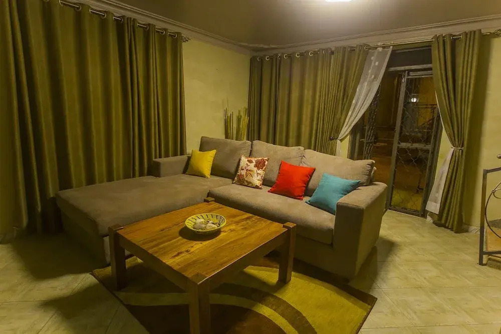 Victoria Breeze Hotel Apartment