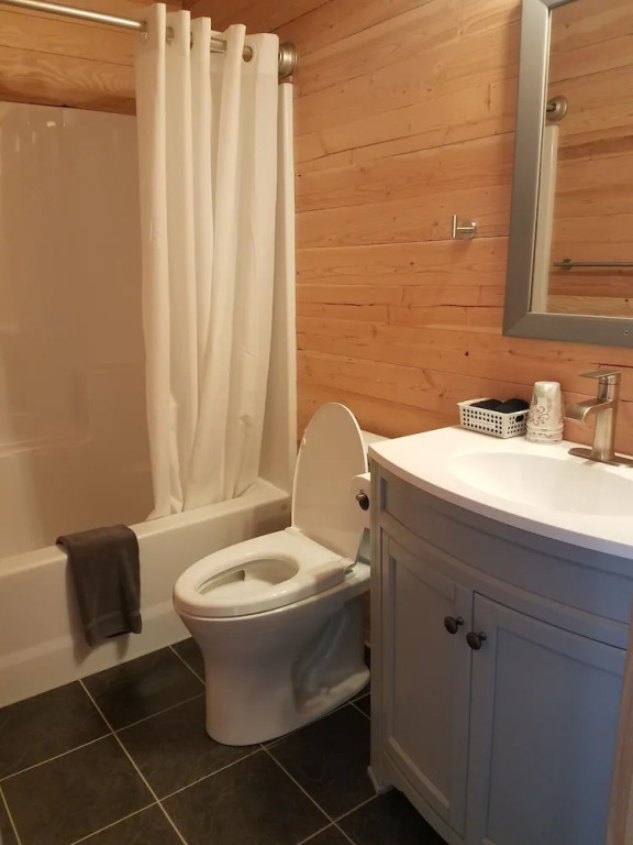 406 Lodge at Yellowstone