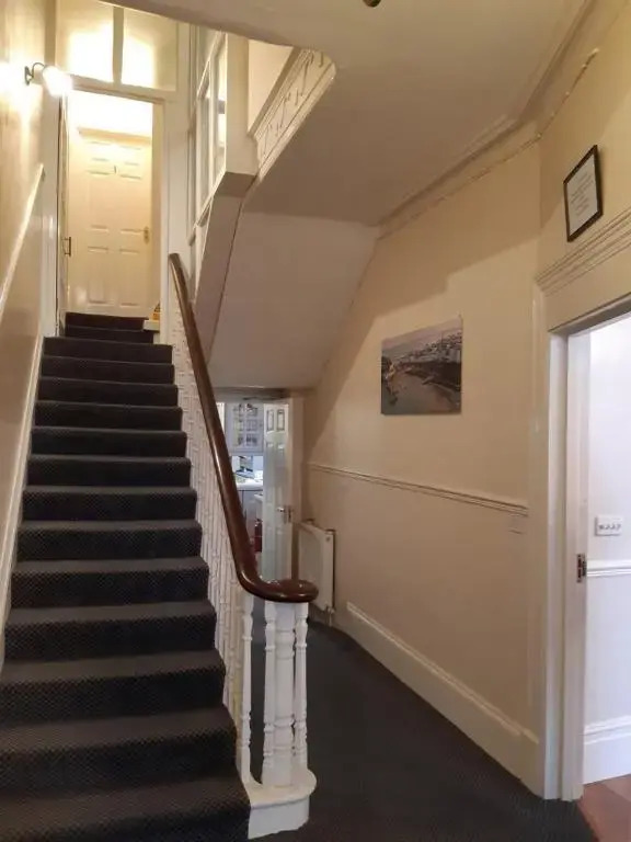 Hildebrand Guest House