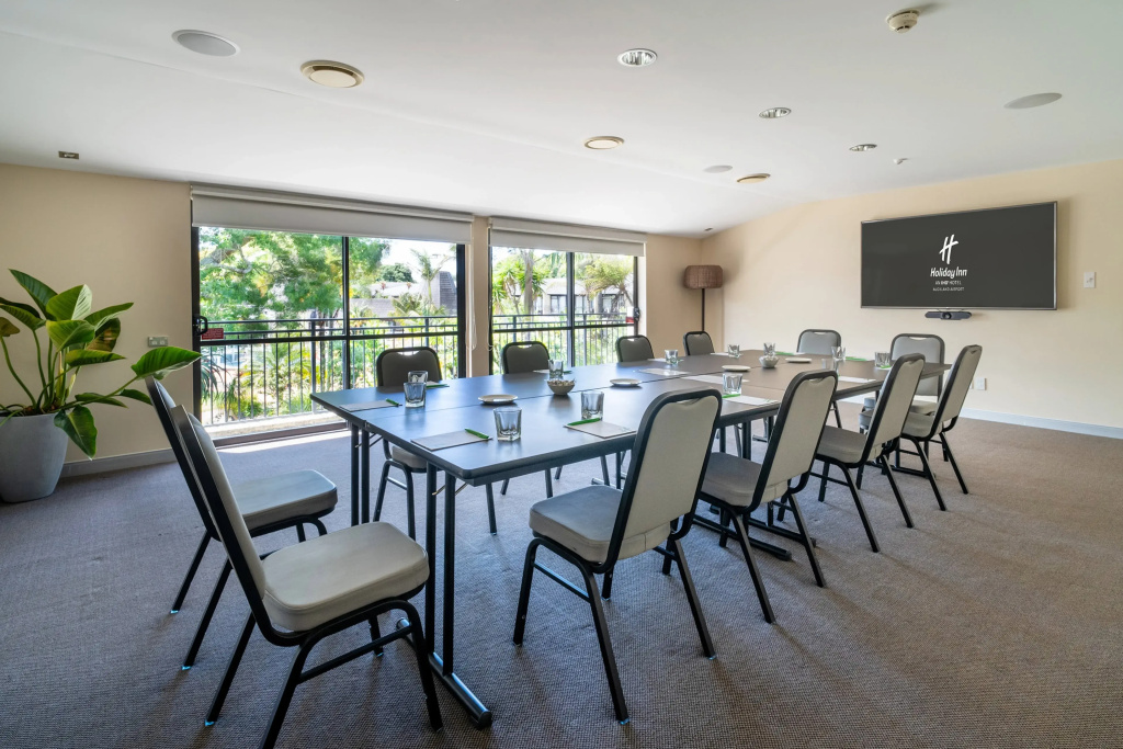 Holiday Inn Auckland Airport by IHG