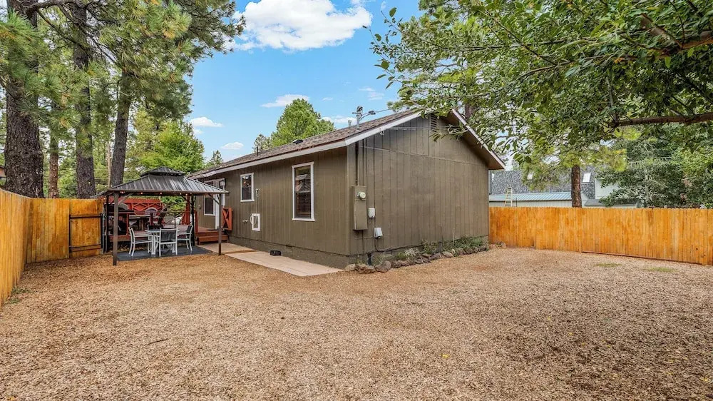 Kiowa Cabin Hideaway 6-guest Mins to Dwtn Trails