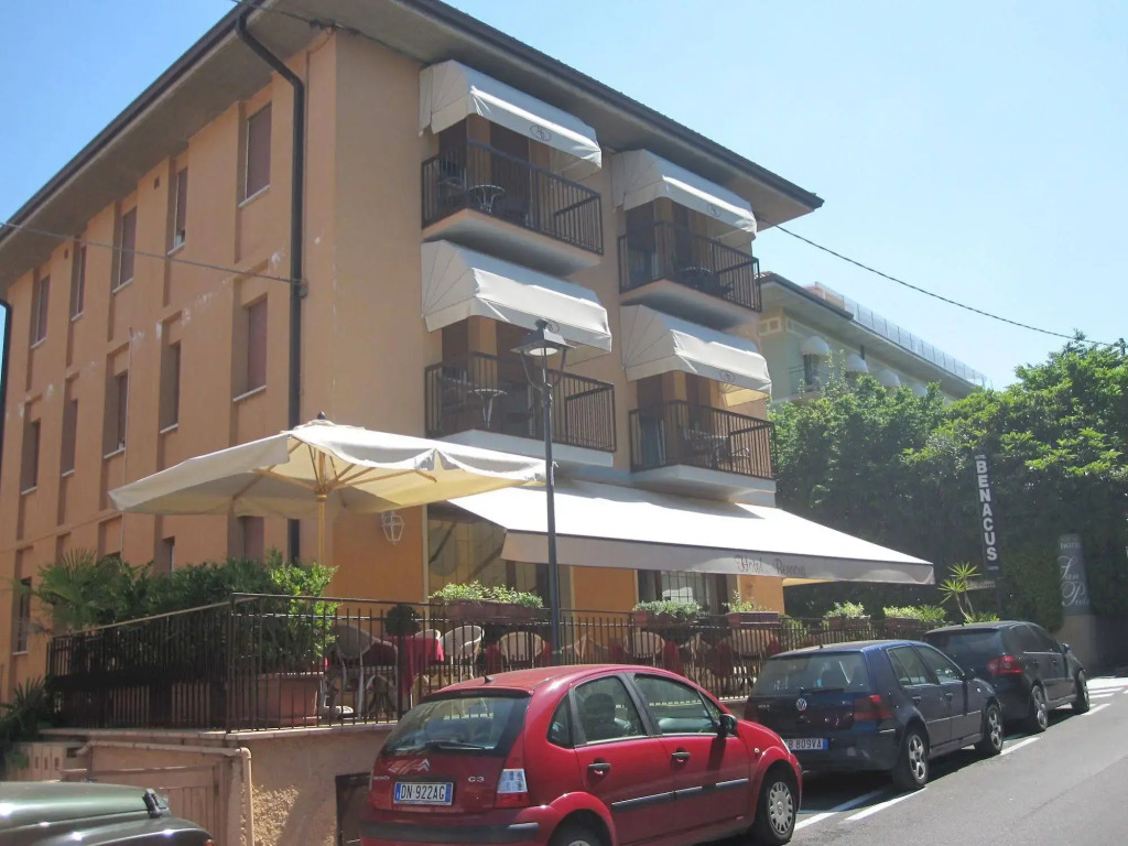 Hotel Benacus