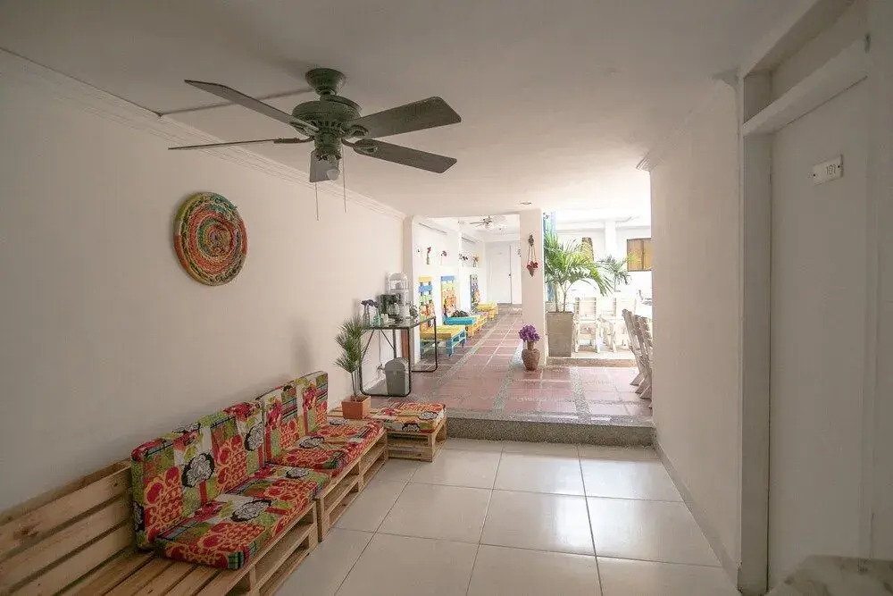 Bonavento Hostel