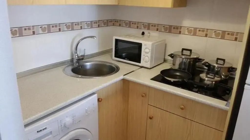 Costa Blanca Beach Apartment Torrevieja by Lion Apartments