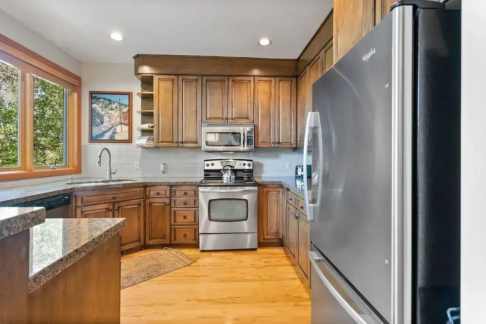 Twin Pines at Deer Valley Resort - Three Bedroom Condo with Hot Tub #5 3 Condo
