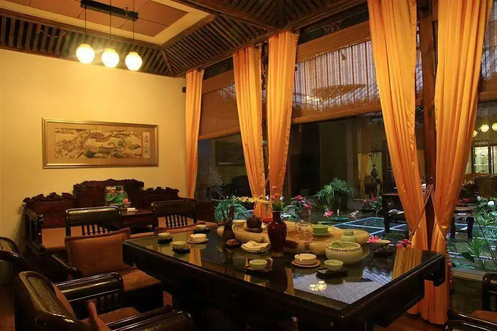 成都菱彩酒店