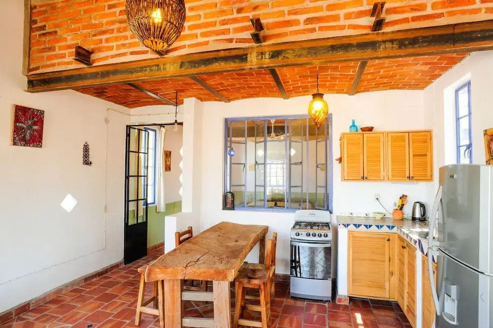 Casa Aurora Garden Retreat