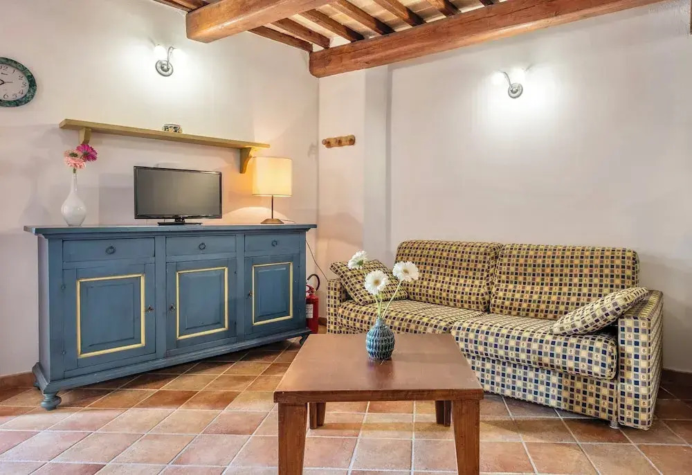 ISA - Residence with thermal and sports pools in Sorano