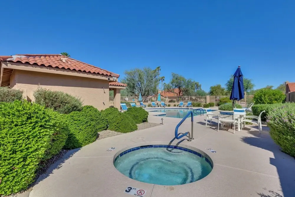 Luxe Home w Pool Access & Patios in Scottsdale