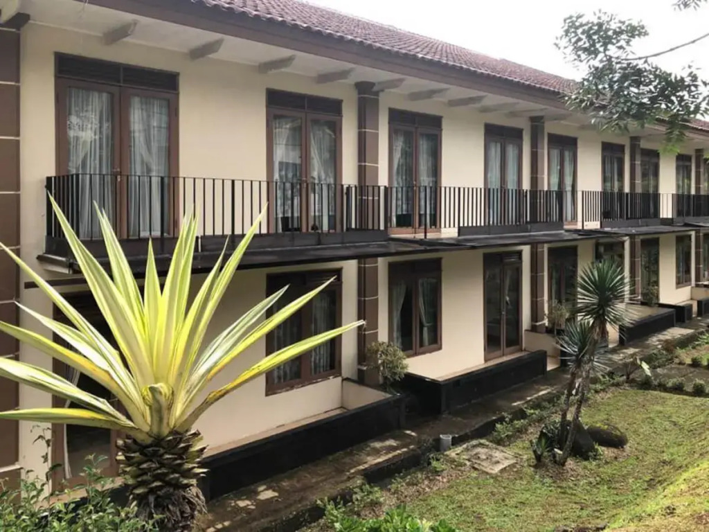 Villa Green Valley Puncak RedPartner
