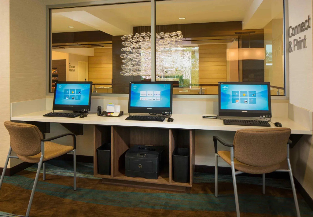 Fairfield Inn & Suites by Marriott Calgary Downtown