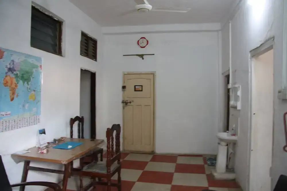 Mamdali Hostel and Apartment