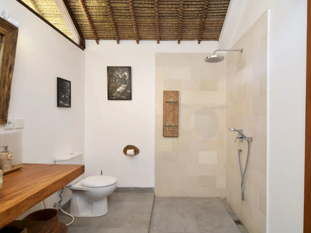Villa Waterlily by Villa Finder