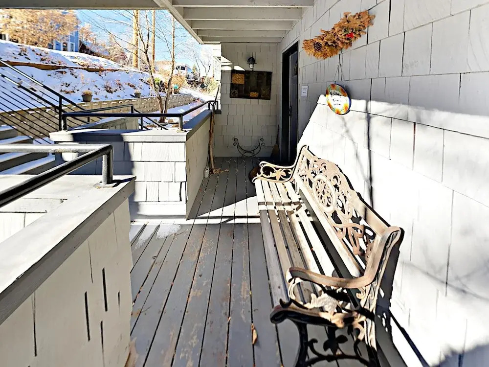 Woodside Unit #3B - 3 Br Condo