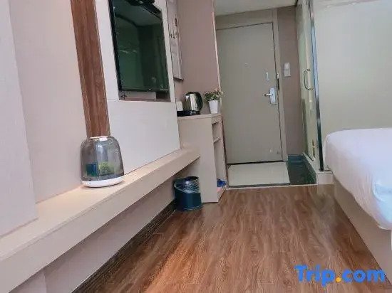 Yeste Meitu Hotel (Nanning Railway Station Guangxi University)