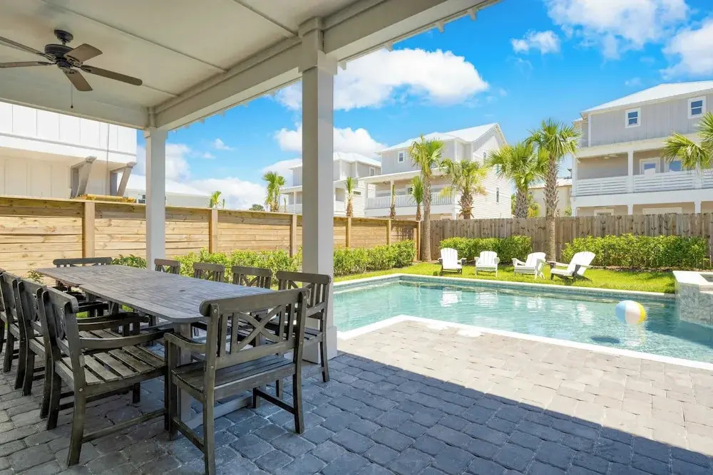 Aquamarine by Avantstay 7BR w/ Pool, Hot Tub, Outdoor Dining, BBQ & Near Beach