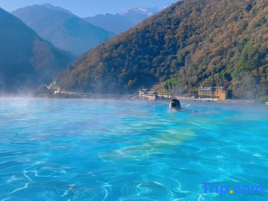 Qing yi Mountain View Residential Hotel