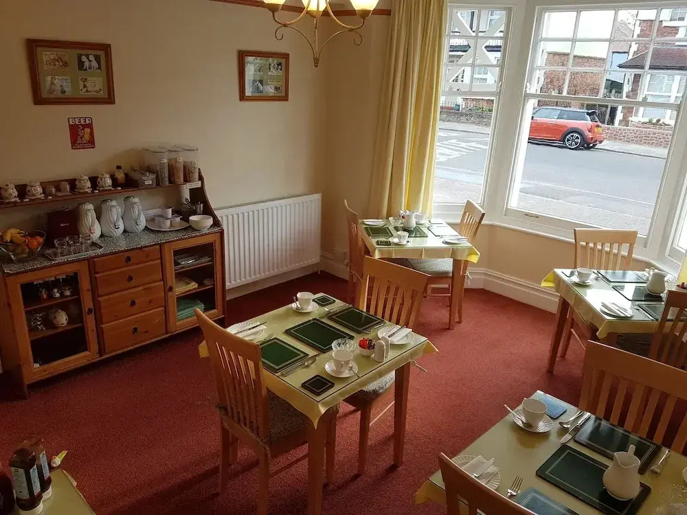 Montrose Guest House
