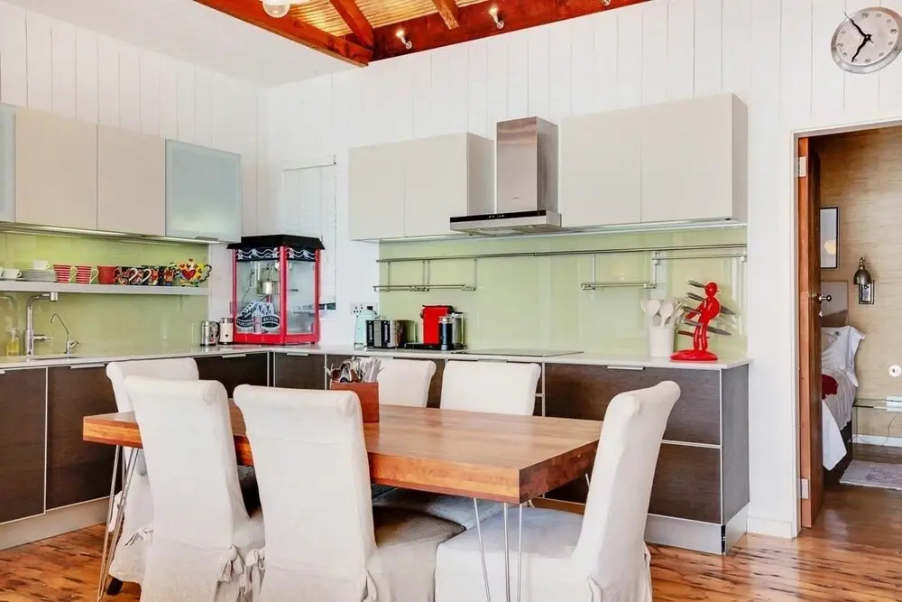 26 Third Beach Clifton