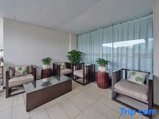 Yiju Qingyue Hotel