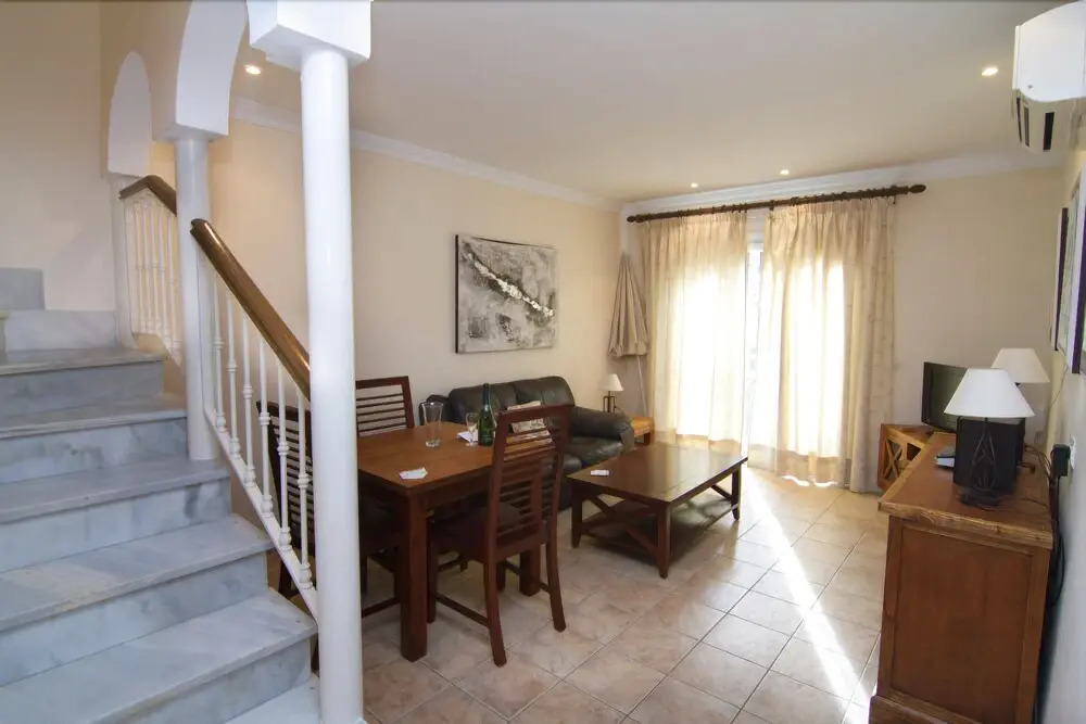 Casa Urbanización Los Pinos 19