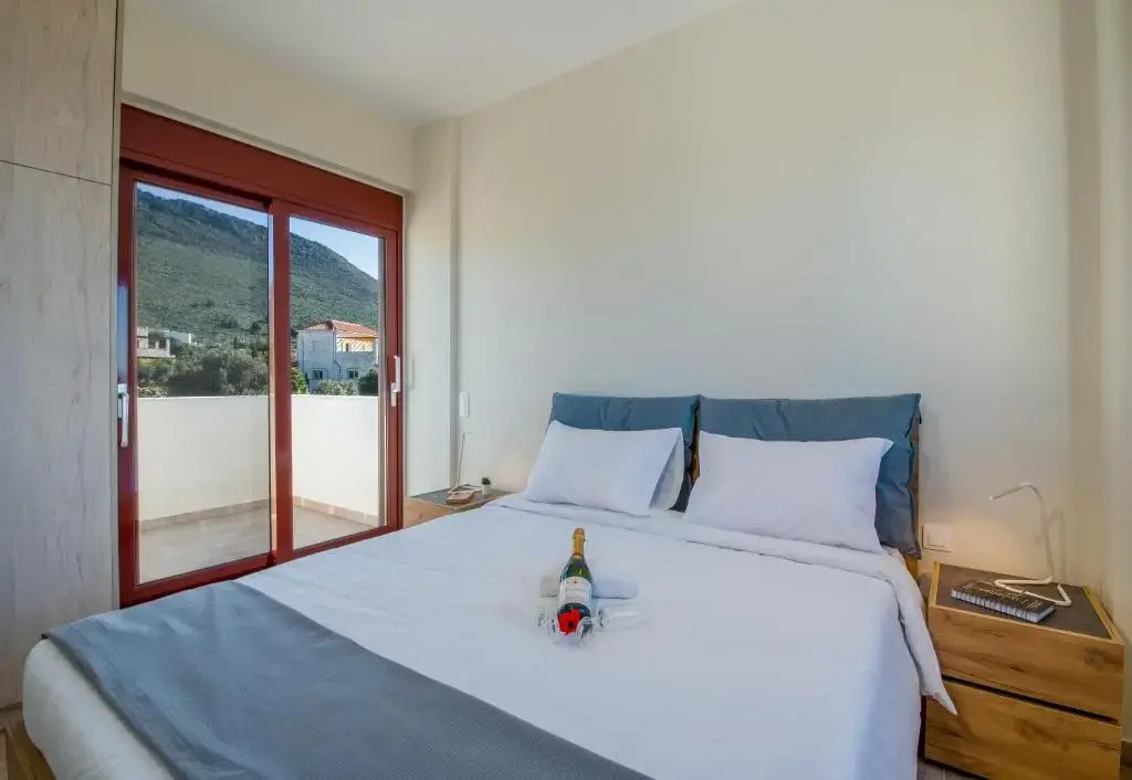 Villa PhenΩmena Apartments