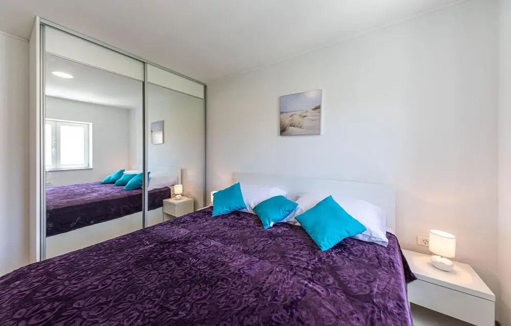 Amazing Apartment in Kastel Stari With 2 Bedrooms and Wifi