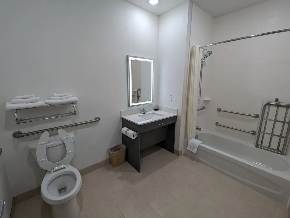 Texas Bungalows Hotel and Hotel Que at i35 Austin Pflugerville