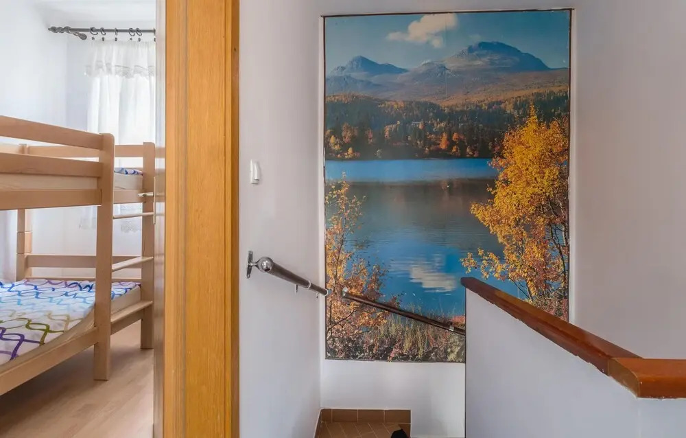 Beautiful Home in Tar With 2 Bedrooms and Wifi